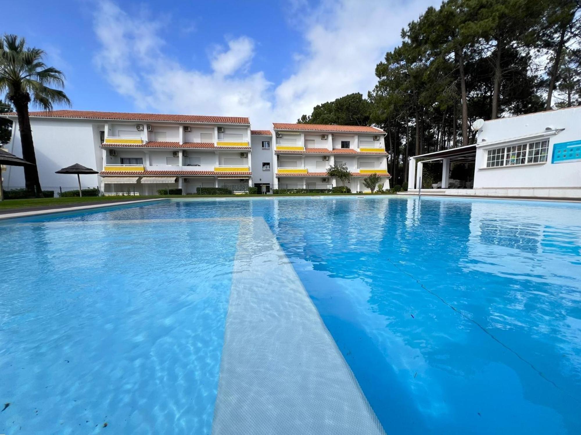 Nautilus With Pool By Homing * Vilamoura